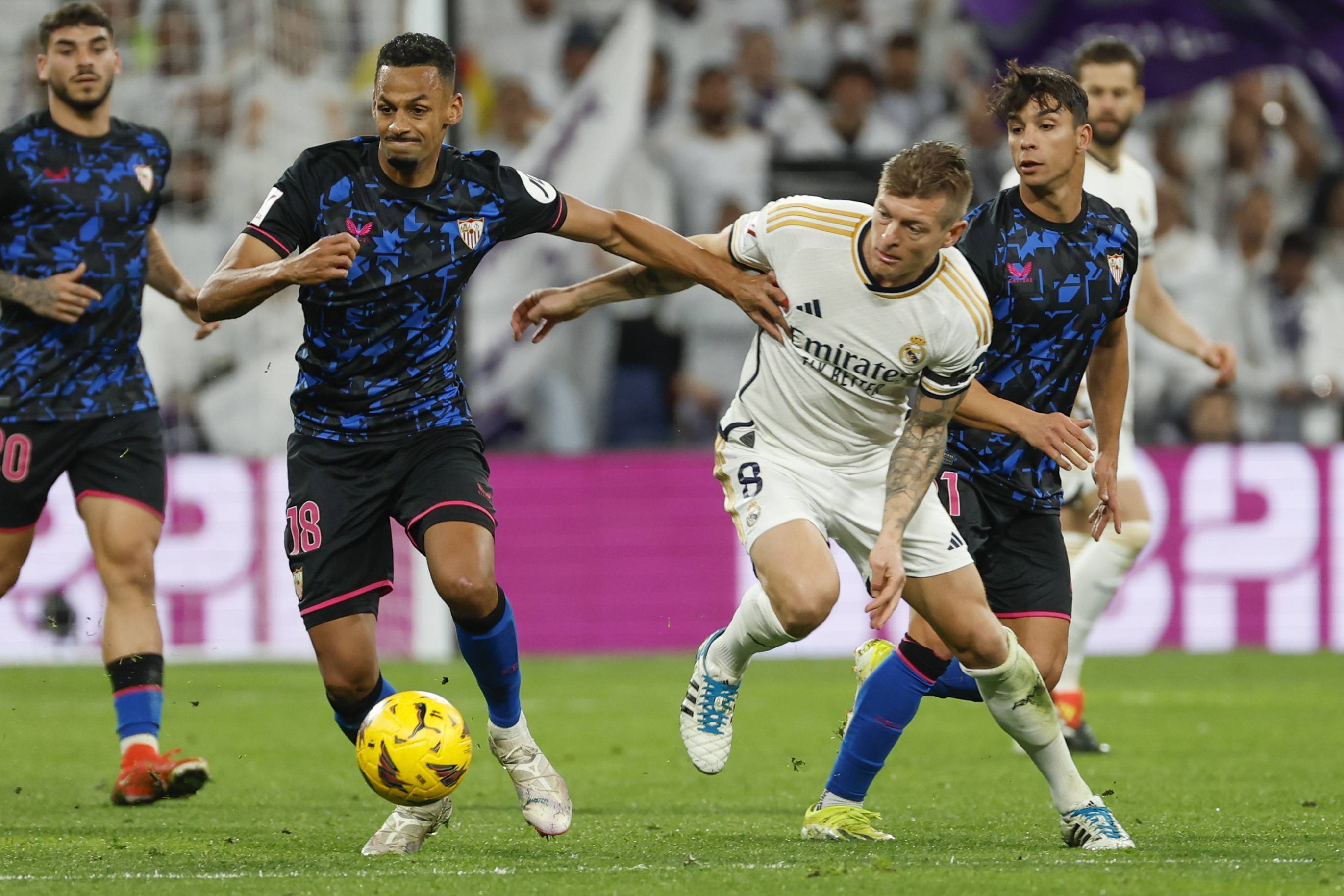 包含塞尔维亚队备战欧洲杯,拼搏精神备受赞誉的词条 包含塞尔维亚队备战欧洲杯,拼搏精神备受赞誉的词条