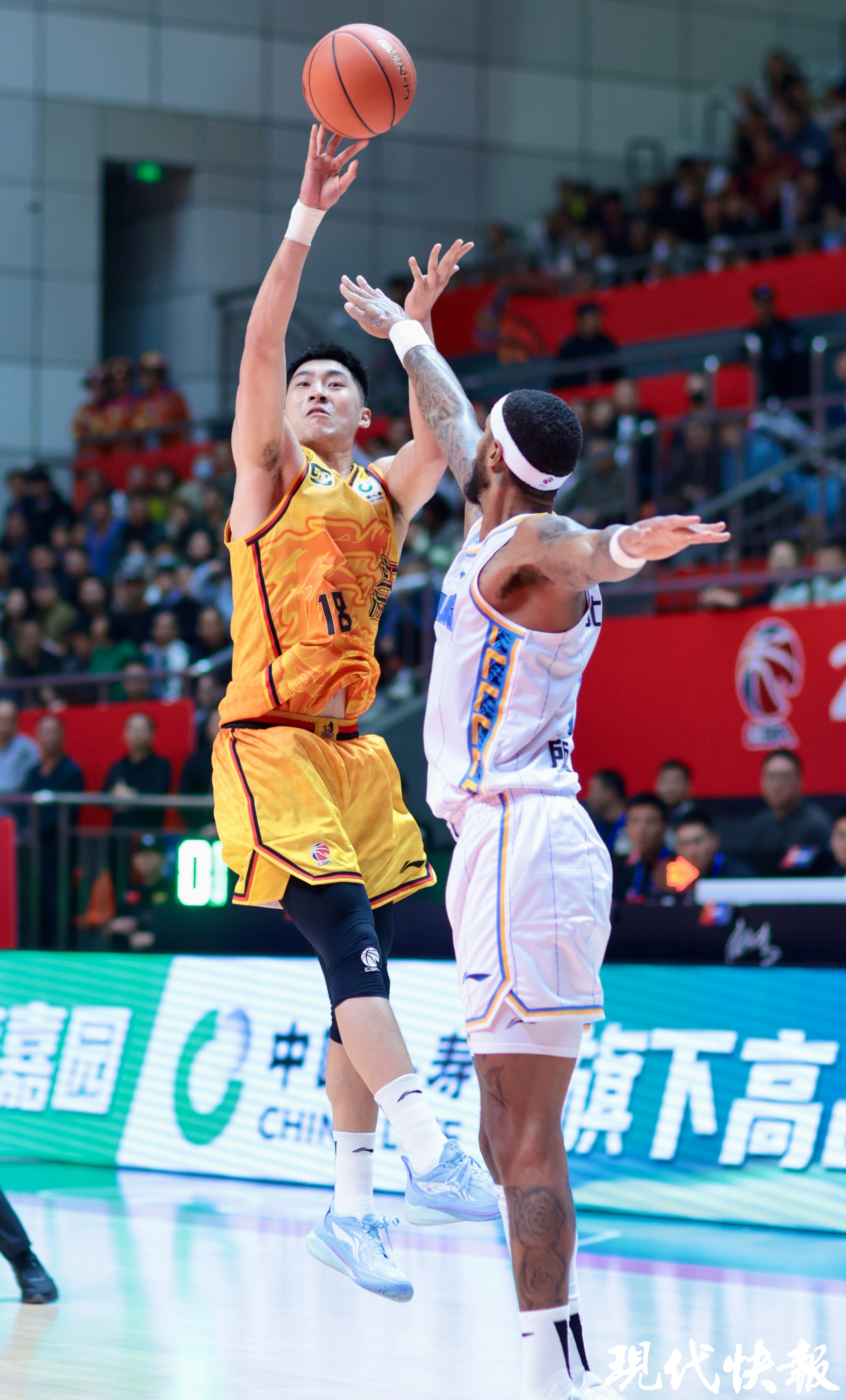 开云体育官网-江苏男篮主场迎击四川队,东西部交锋的简单介绍