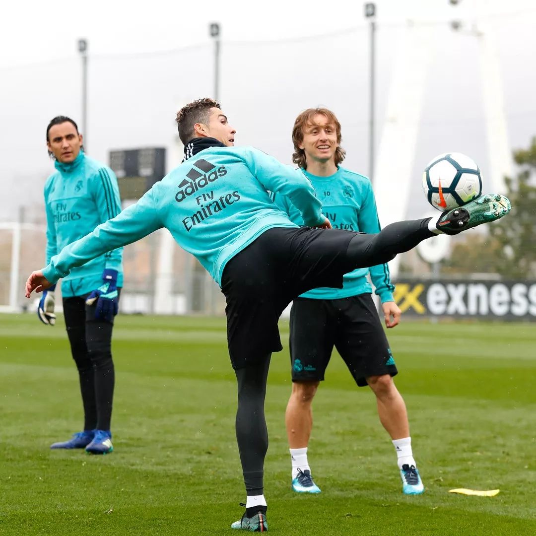 开云体育在线-不丹队奋力拼搏,争取一场胜利