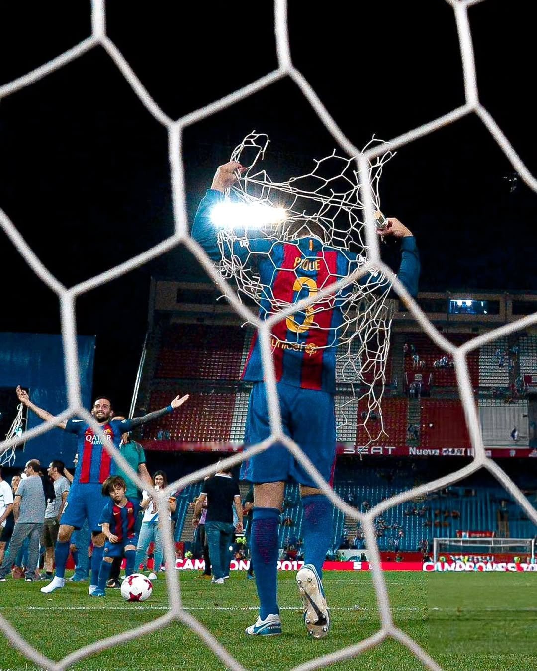 开云体育APP下载-包含西班牙鏖战巴黎，孙兴慜状态火热的词条