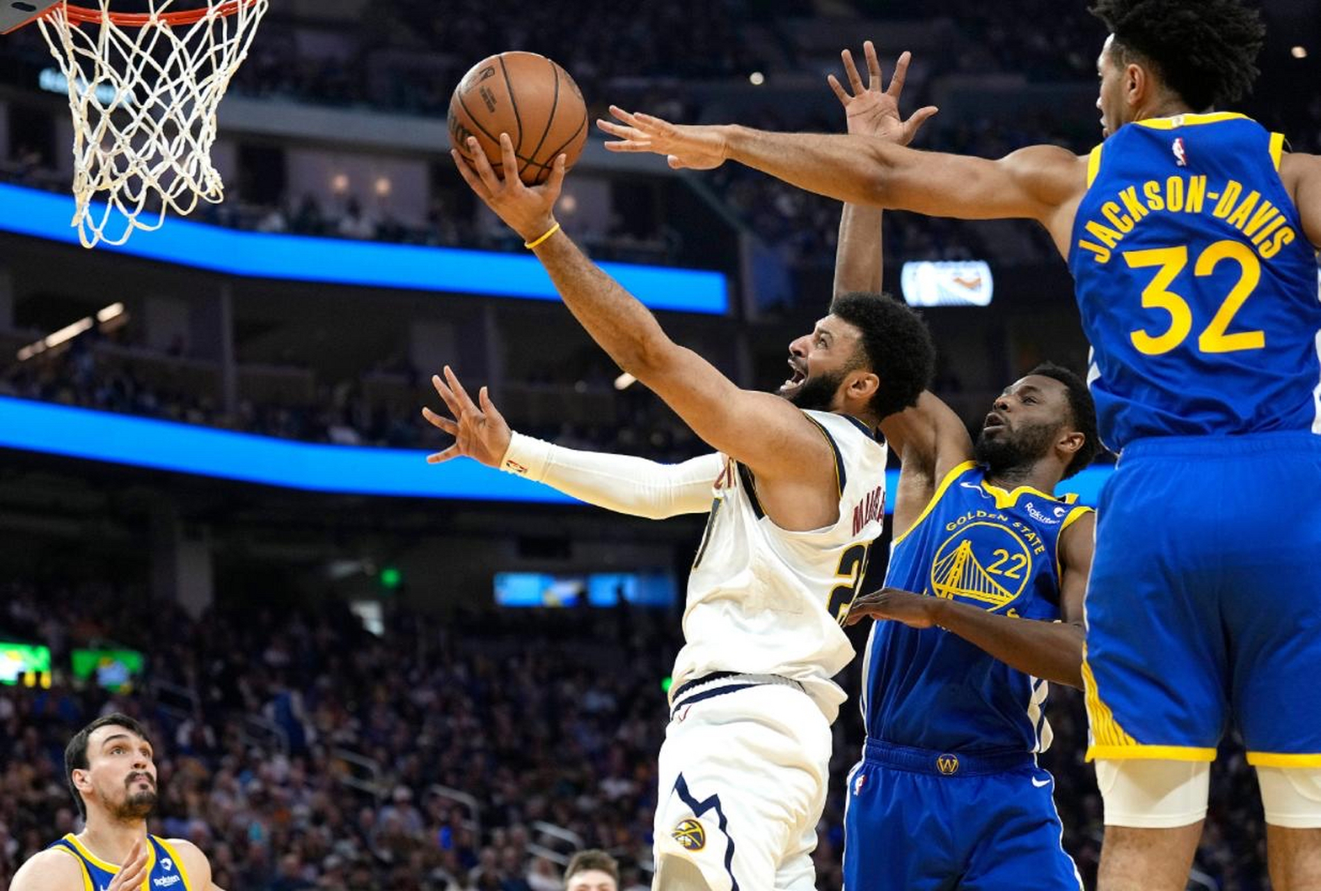 开云下载-四川队横扫掘金，锡安状态火热