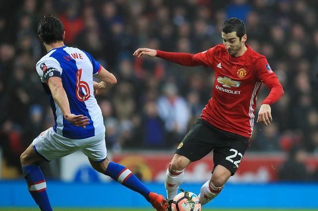 瓦伦西亚不敌对手，连续两轮不胜形势严峻