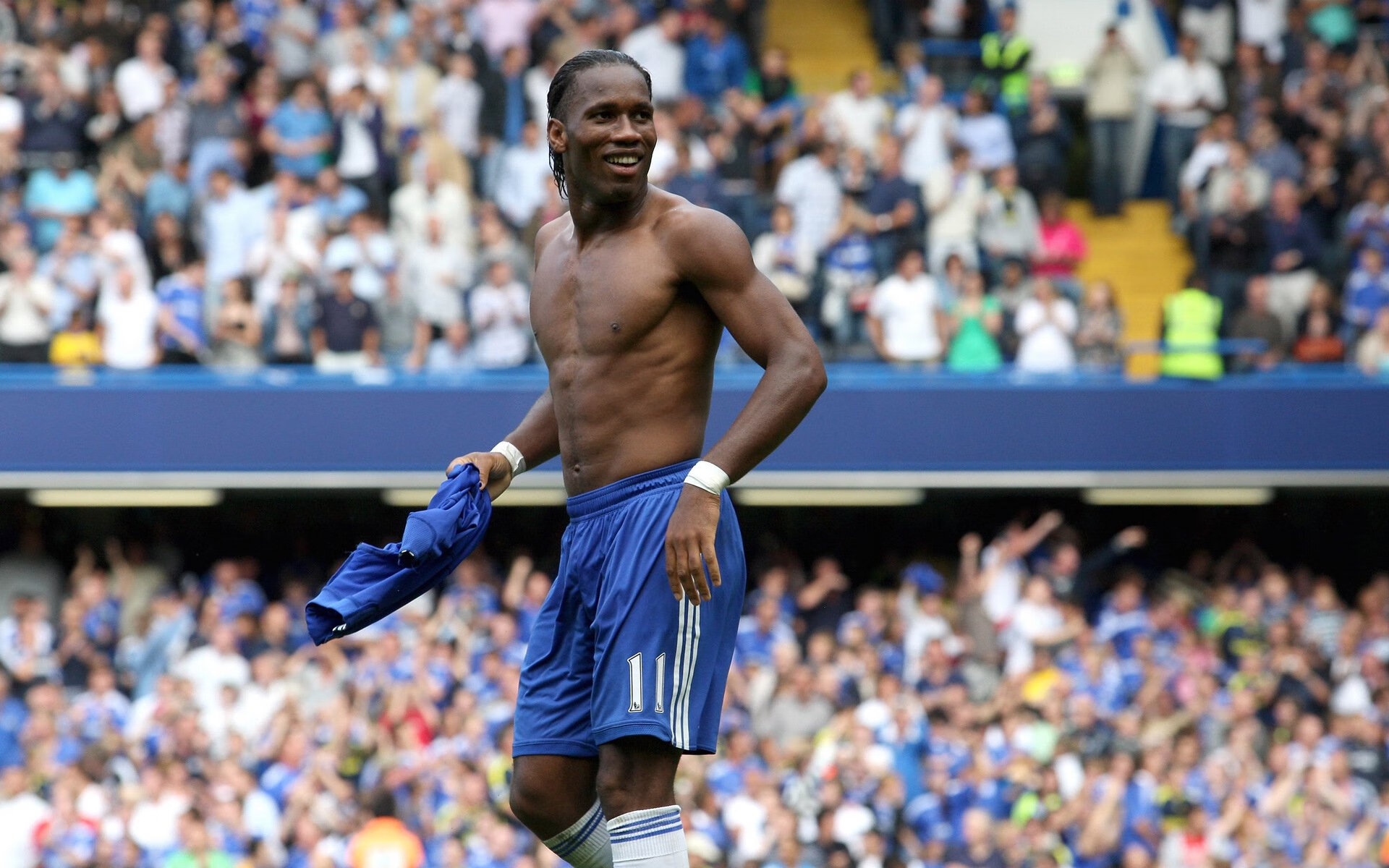 开云APP-圣火焚尽雷鬼之地，里昂布鲁诺焚毁牙买加最后一道藩篱