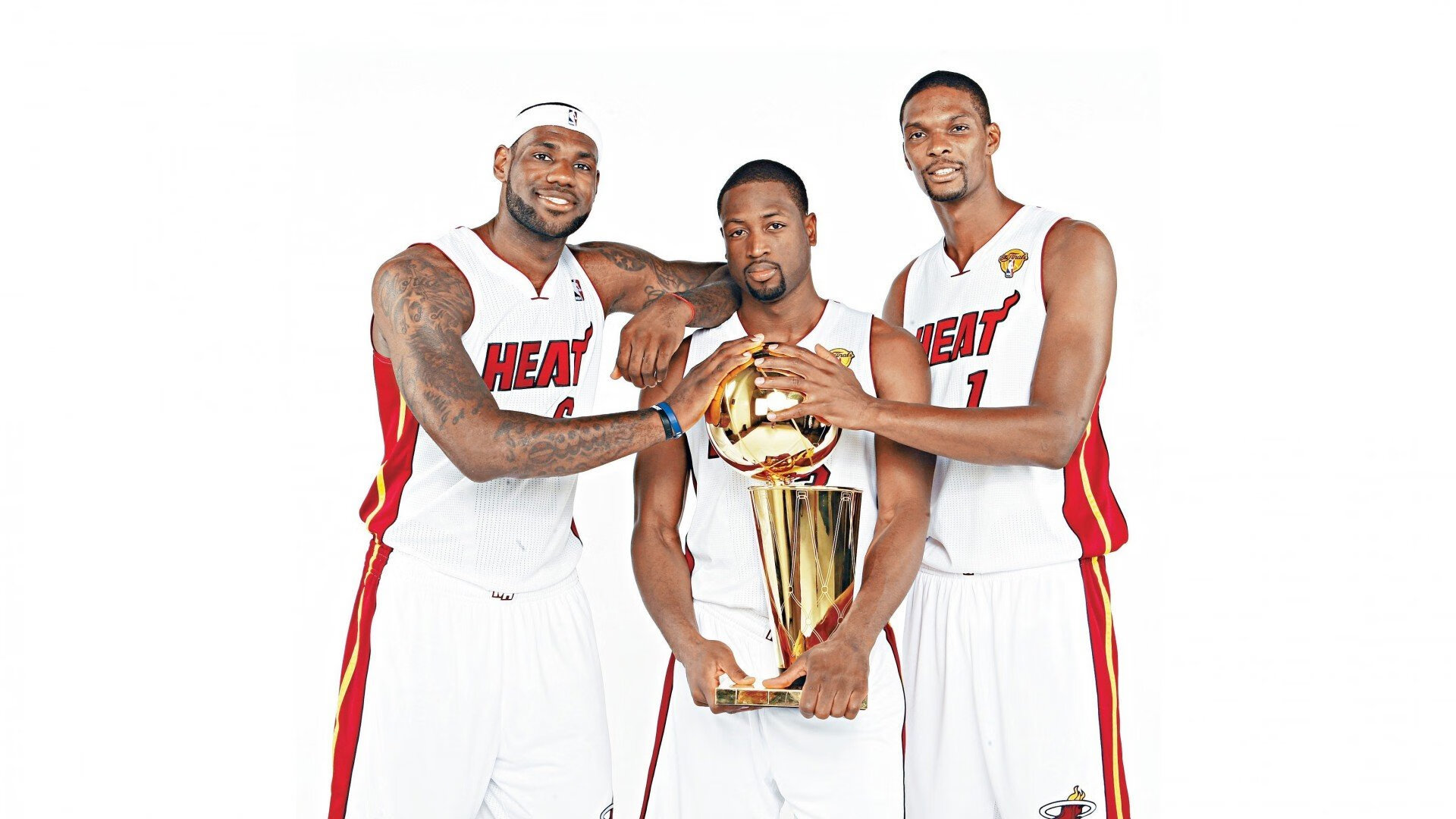 强行终结与完美表演,爱德华兹用个人英雄主义写下新定义