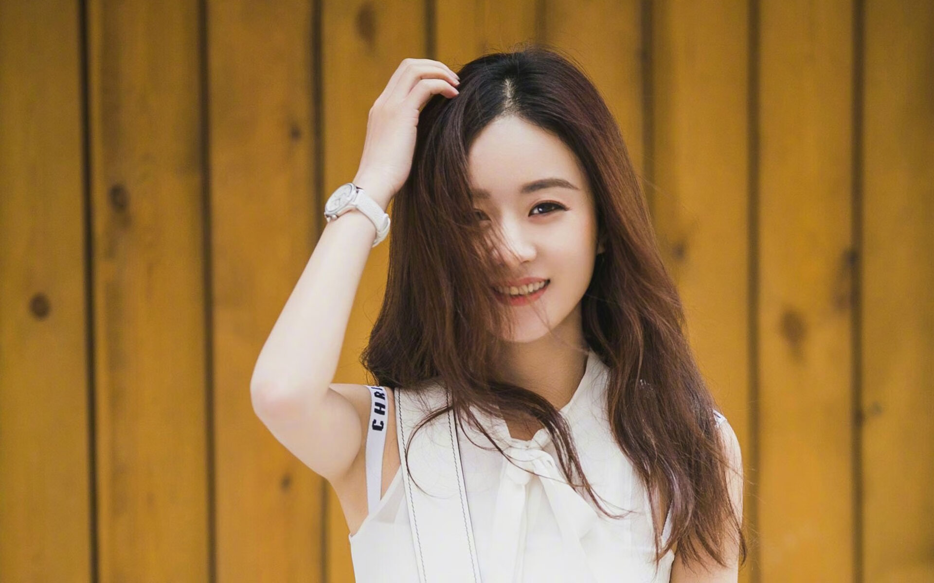 开云APP-东方夜晚的篮球交响,当霍勒迪在鹈鹕对阵浙江的赛场奏响冠军音符