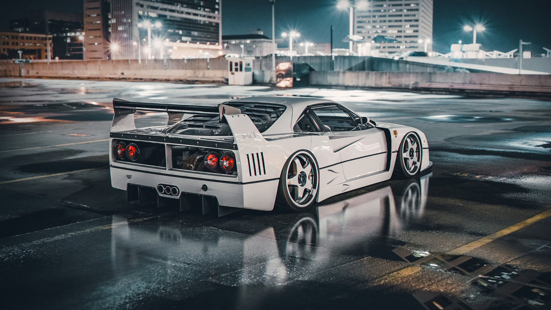 街道缠斗与赛场魔术，当F1战术驶入CBA