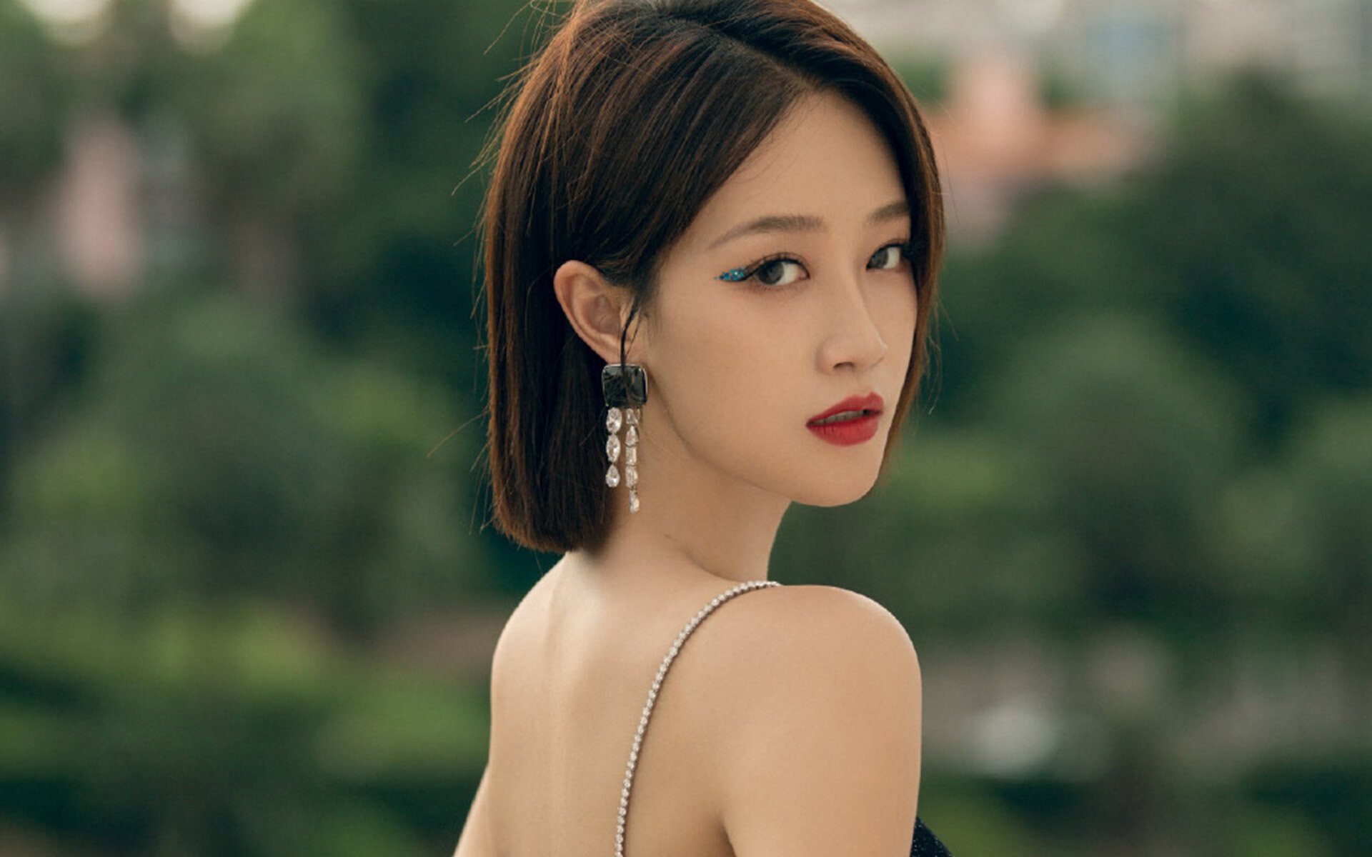 开云体育在线-钢铁之心与蔚蓝奇迹，京多安的证明与尼斯的救赎