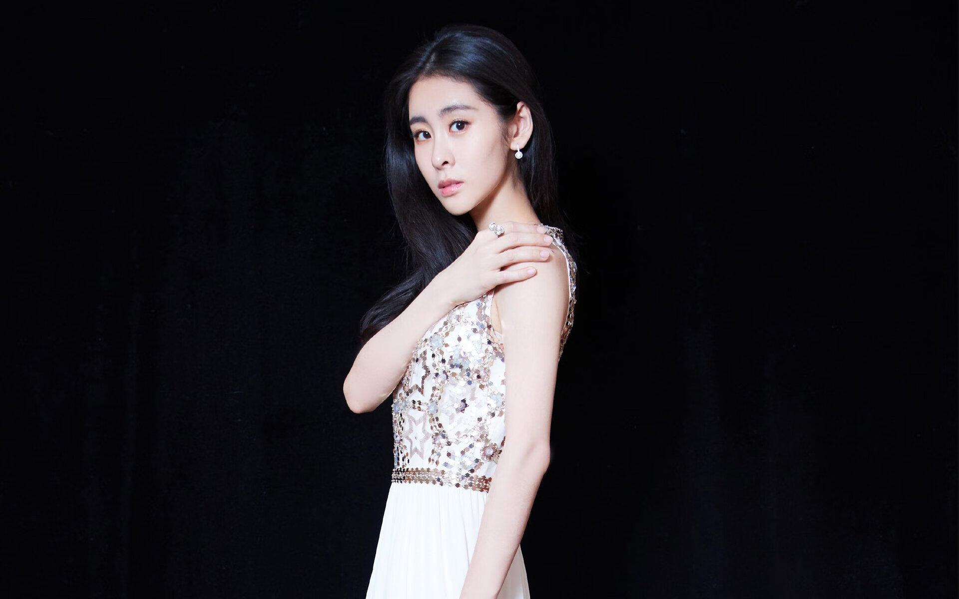 唯一的篮球之海，约基奇的爆发，森林狼的坚韧，与广东队的涅槃